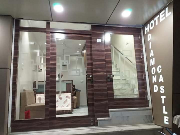 Hotel Diamond Castle Pali  ภายนอก รูปภาพ